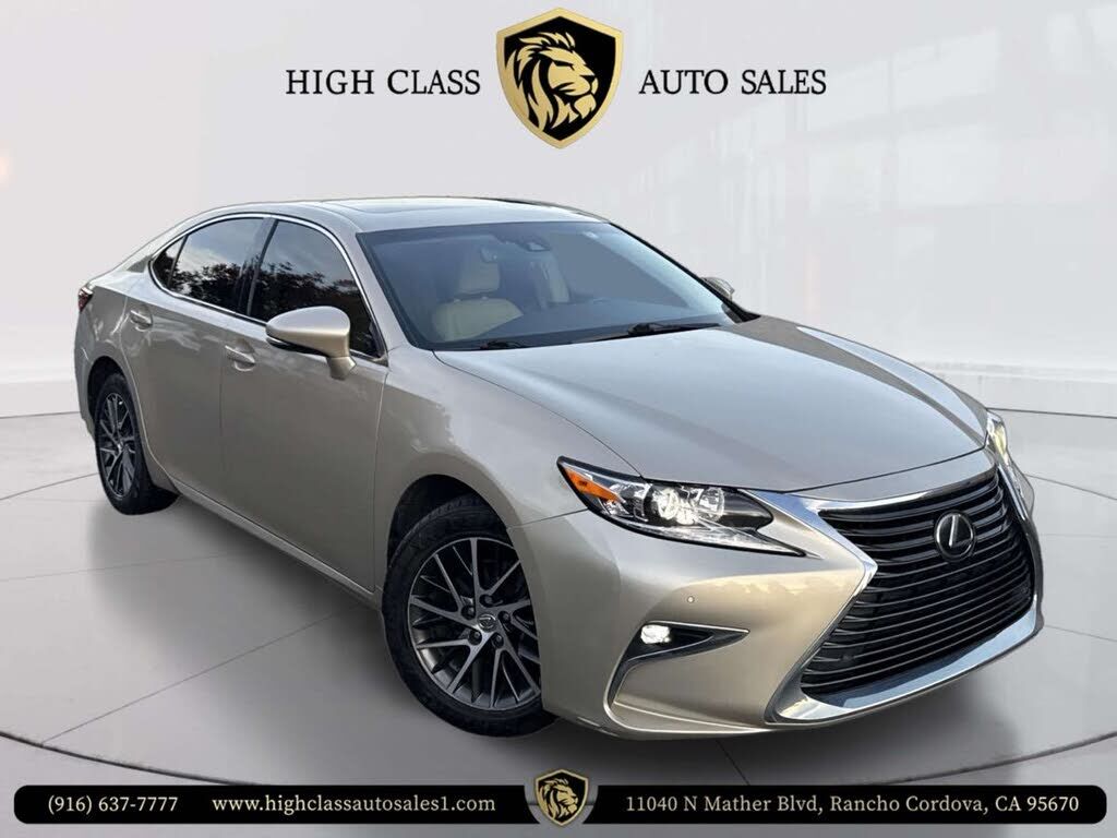 2017 LEXUS ES