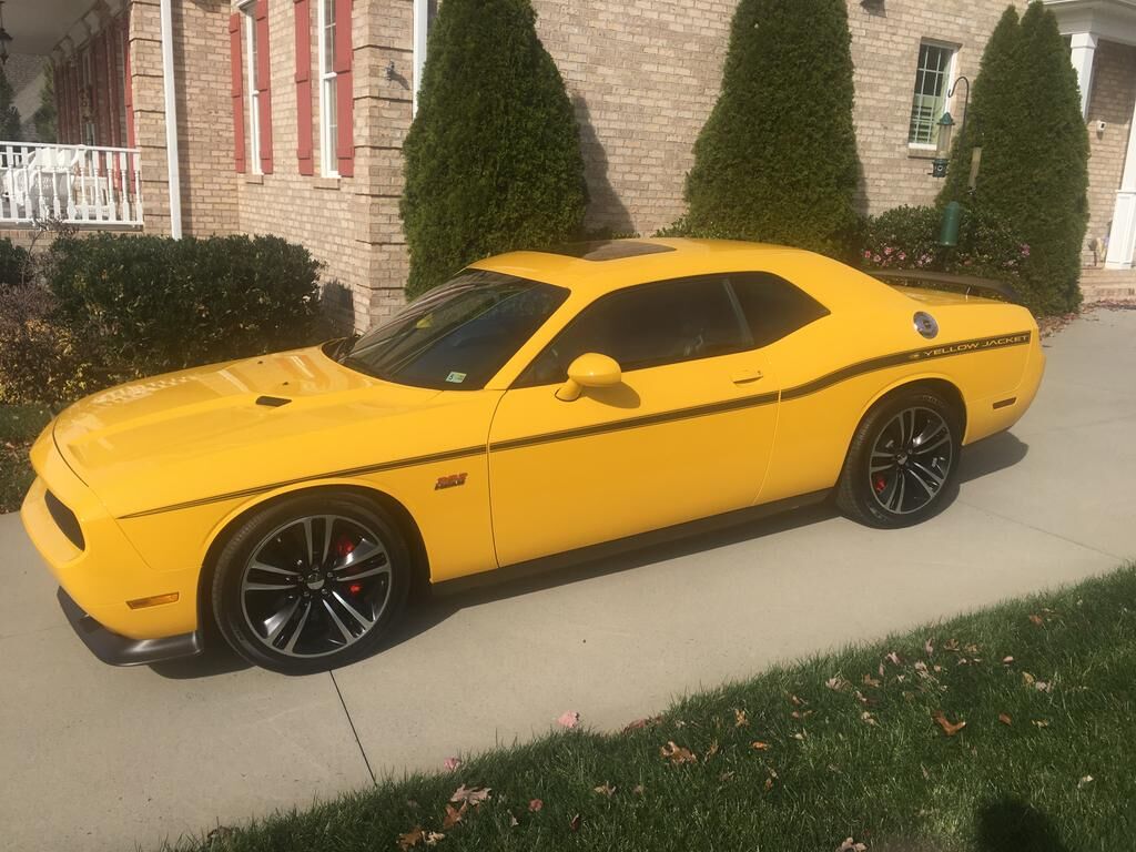 2012 DODGE Challenger