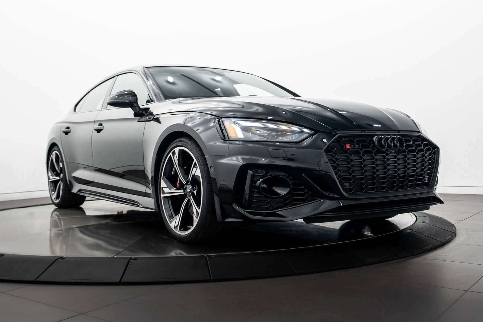 2024 AUDI RS5