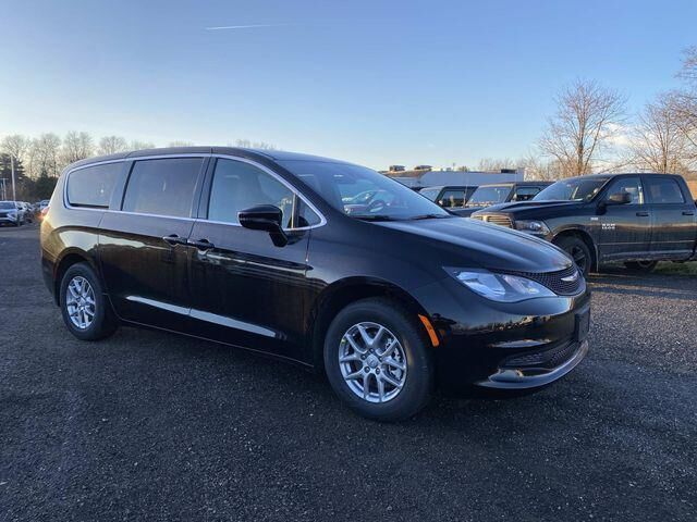 2026 CHRYSLER Voyager
