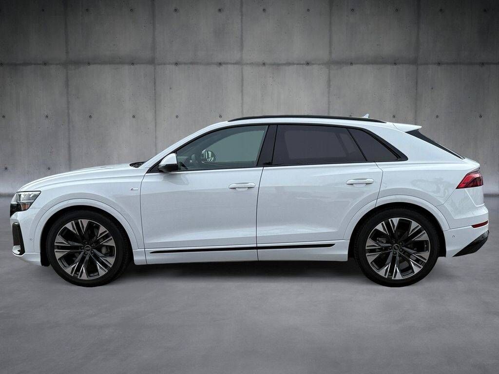 2026 Audi Q8