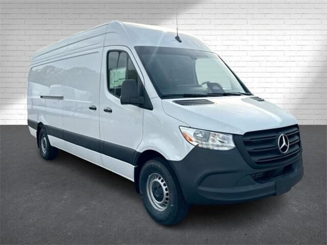 2025 Mercedes-Benz Sprinter