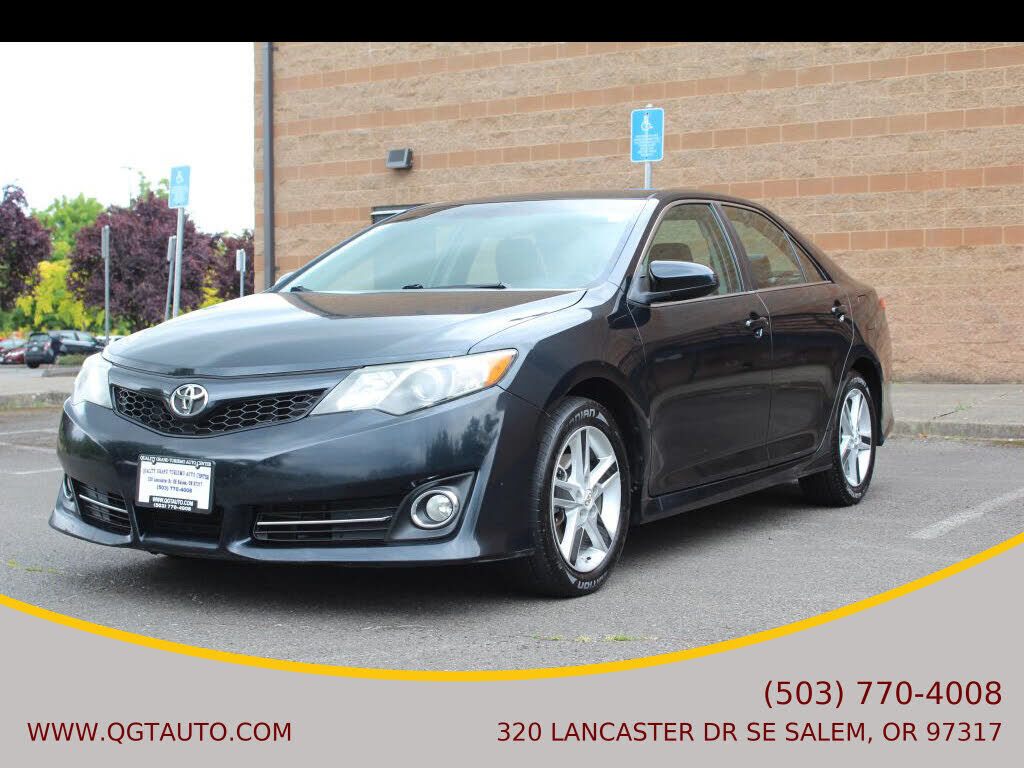 2013 TOYOTA Camry