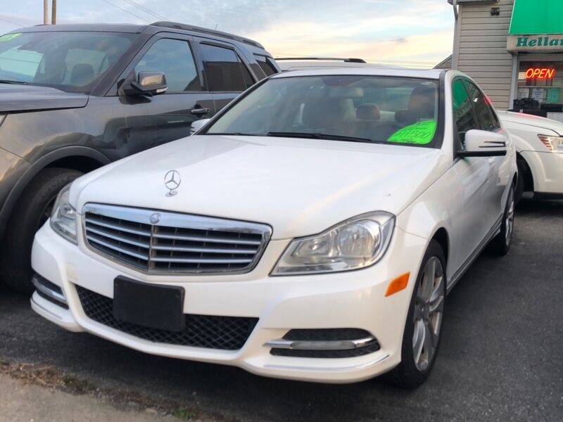 2013 MERCEDES-BENZ C-Class