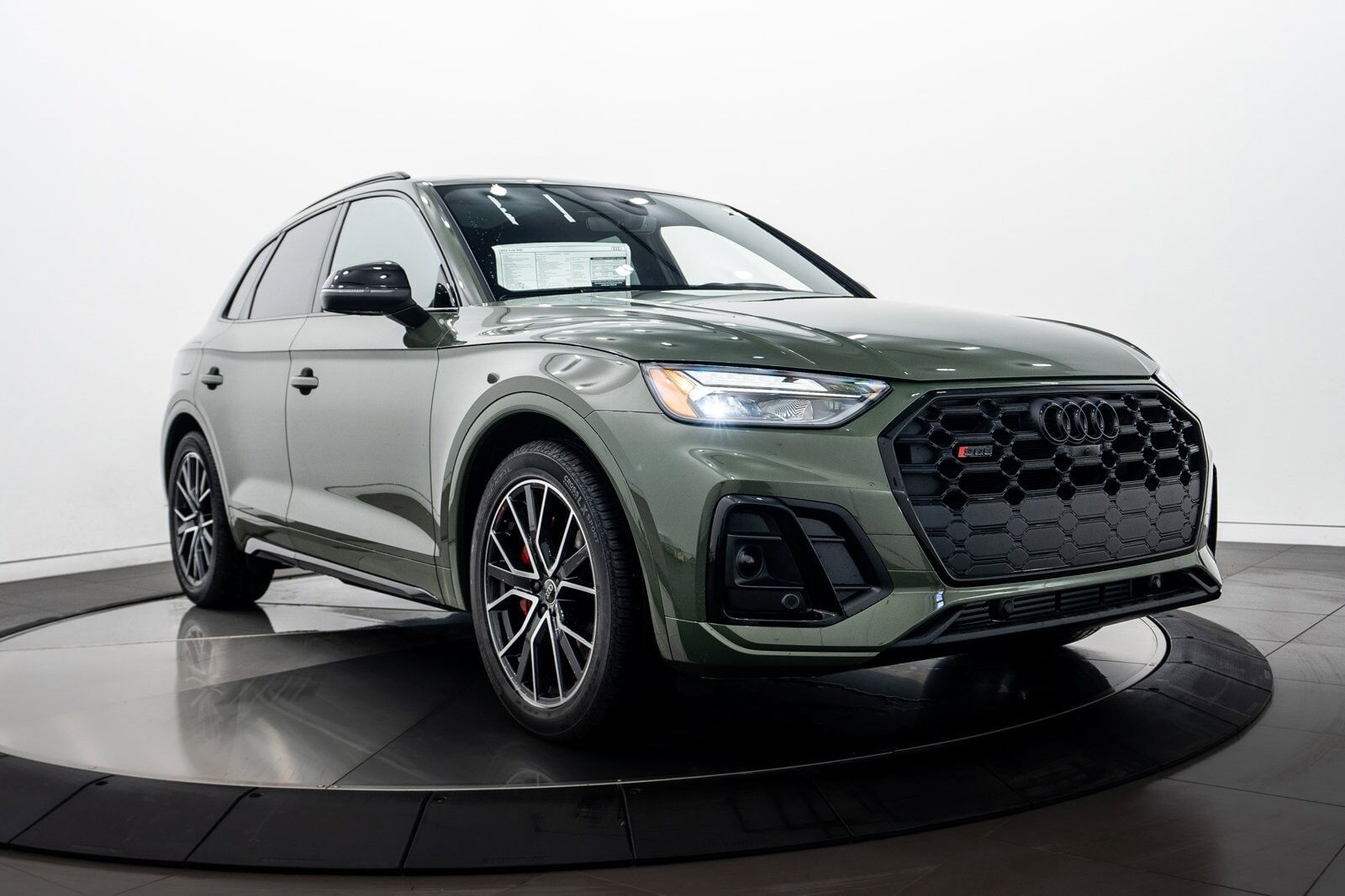 2024 Audi SQ5