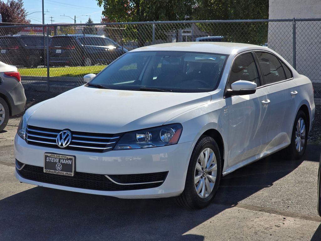 2014 VOLKSWAGEN Passat
