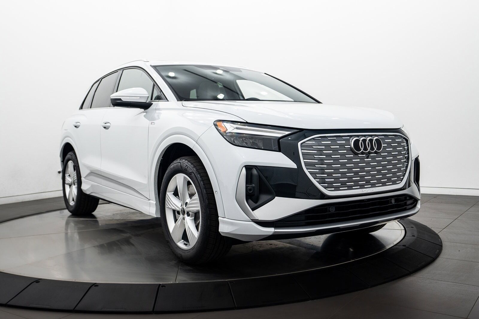 2024 Audi Q4