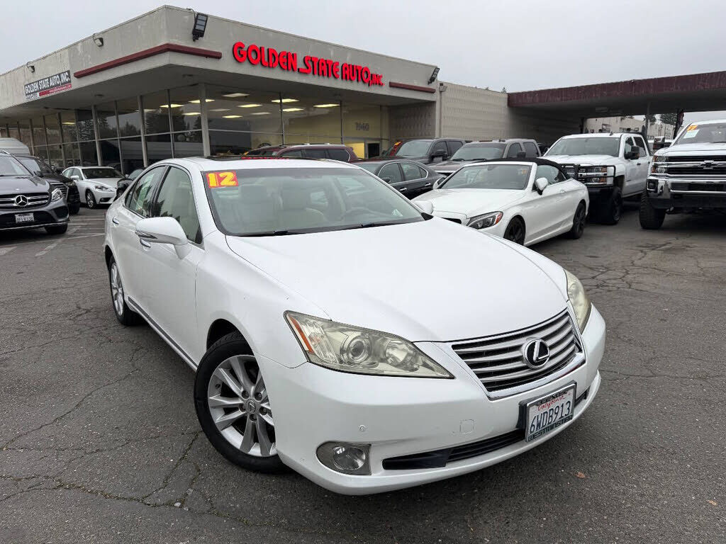 2012 LEXUS ES