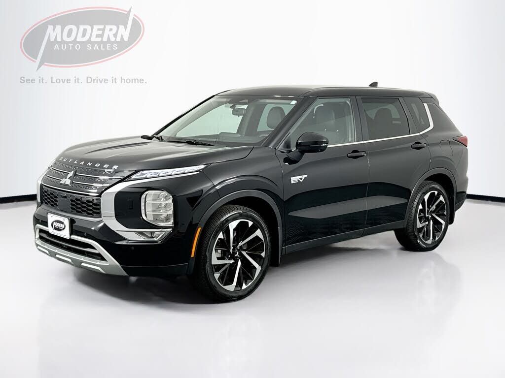 2023 MITSUBISHI Outlander