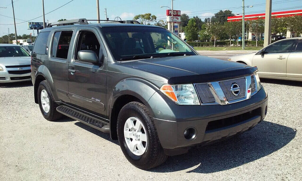 2005 NISSAN Pathfinder