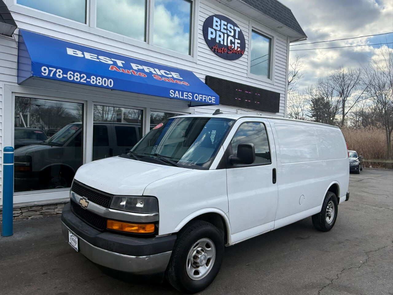 2018 CHEVROLET Express
