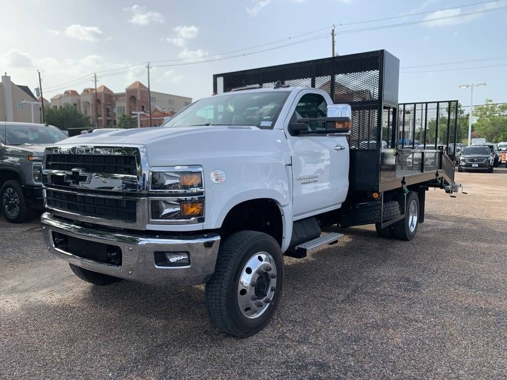 2023 GMC Silverado Medium Duty