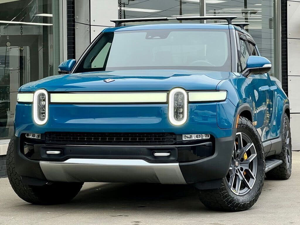 2022 RIVIAN R1T