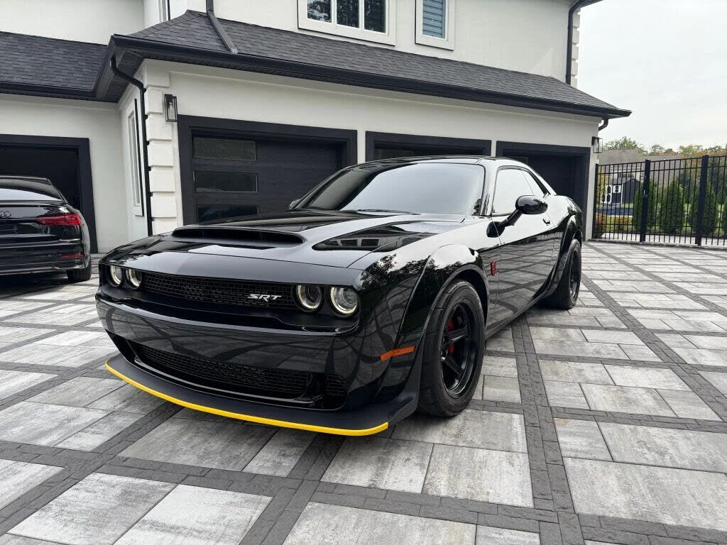 2018 DODGE Challenger