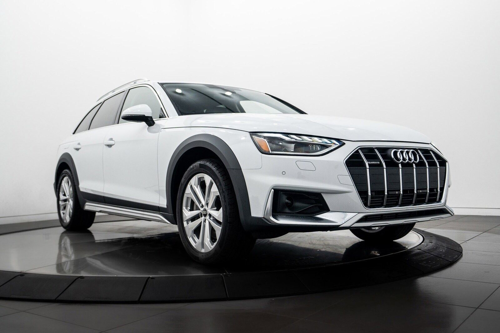 2024 AUDI A4 allroad