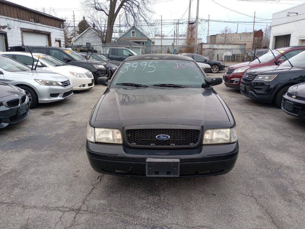 Ford Crown Victoria