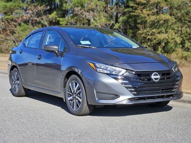 2025 NISSAN Versa