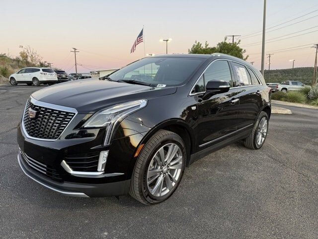 2025 CADILLAC XT5