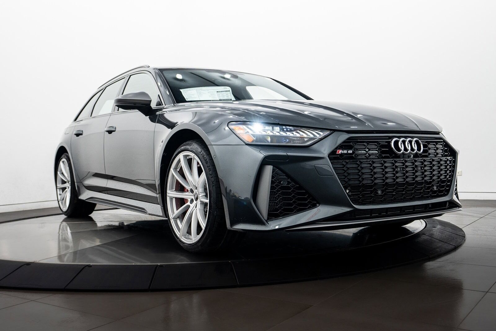 2024 AUDI RS6