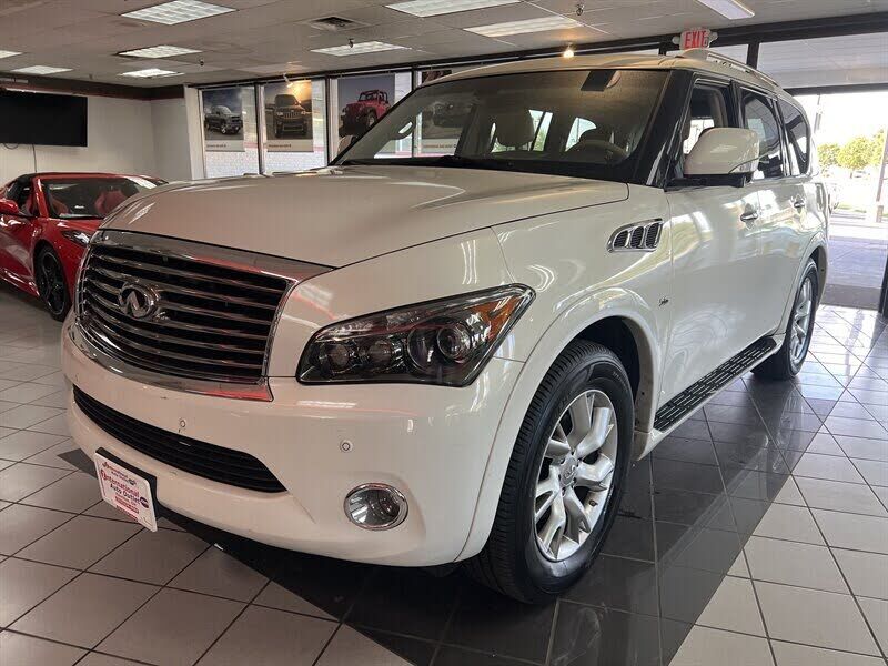 Infiniti QX80