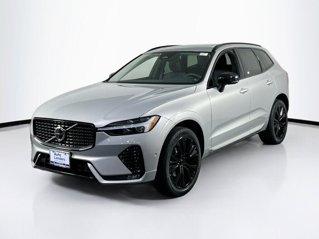 2023 VOLVO XC60
