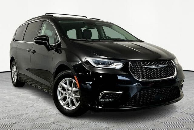 2022 CHRYSLER Pacifica