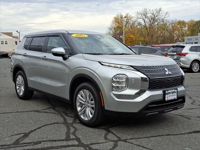 2023 MITSUBISHI Outlander