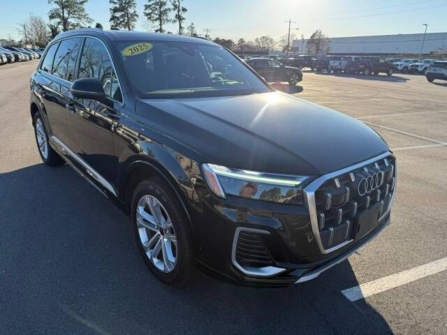 2025 AUDI Q7