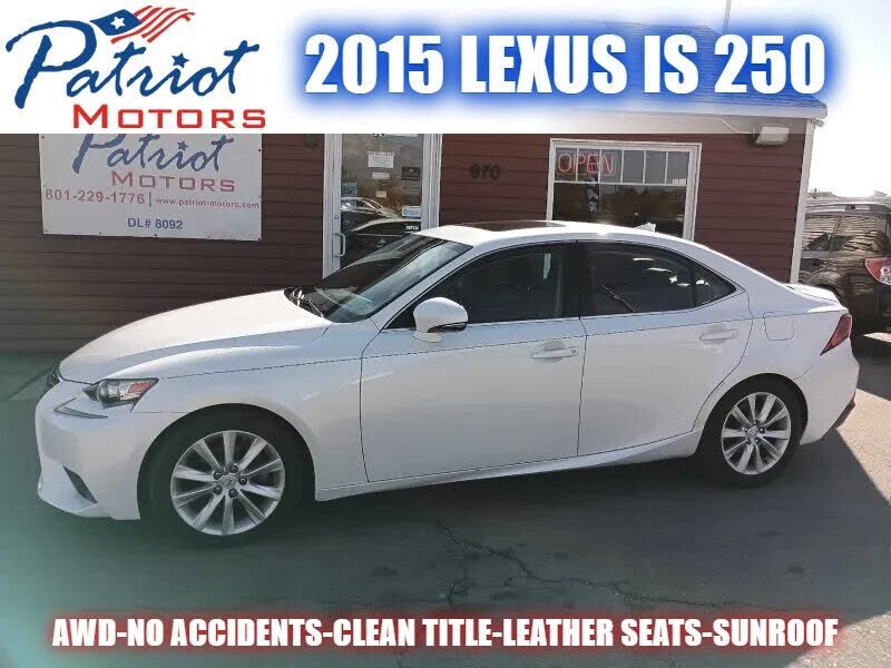 2015 LEXUS IS