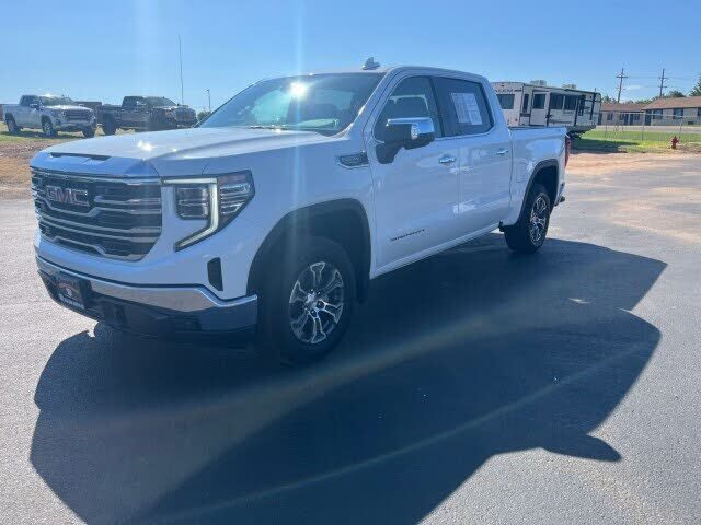 2024 GMC Sierra