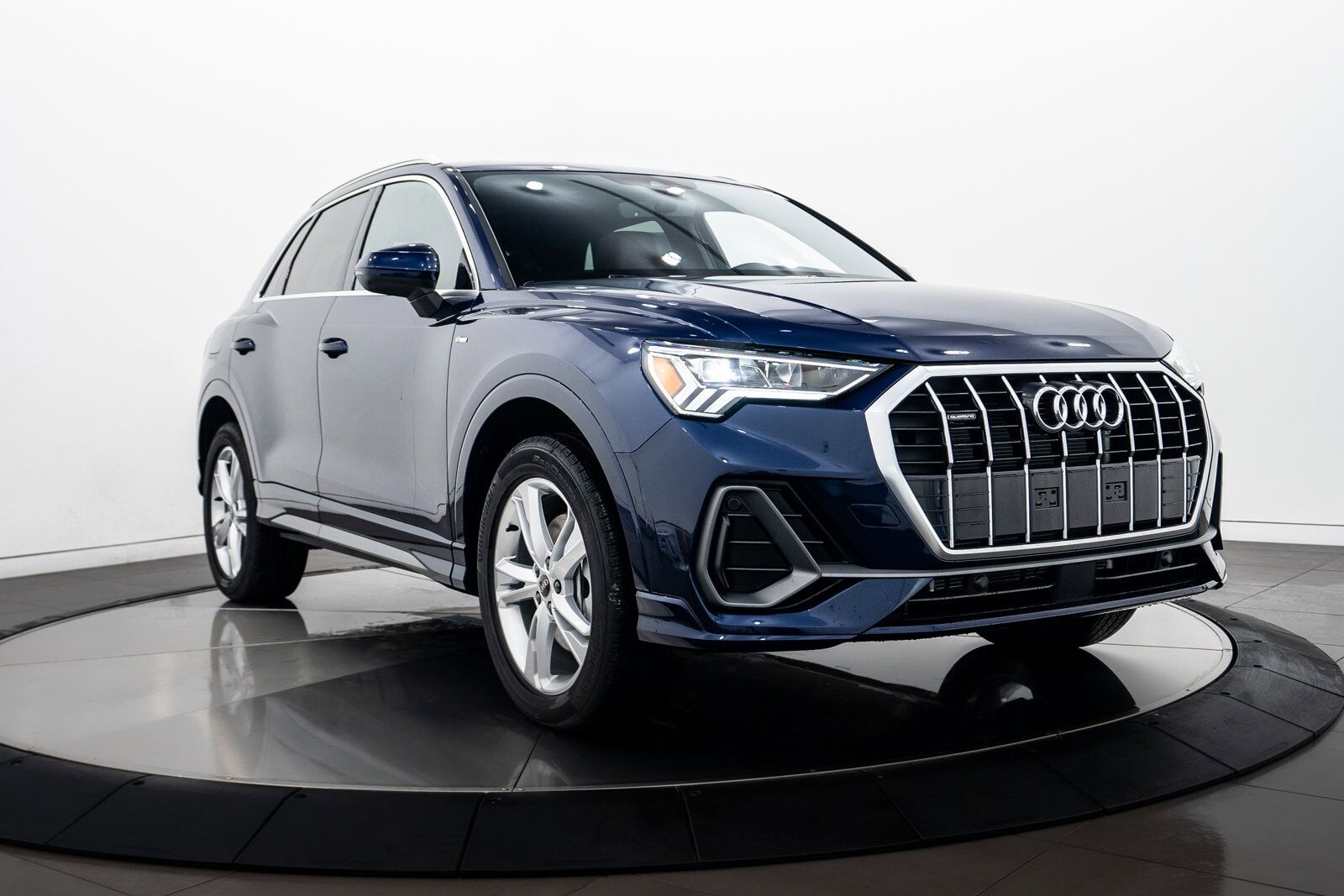 2024 Audi Q3