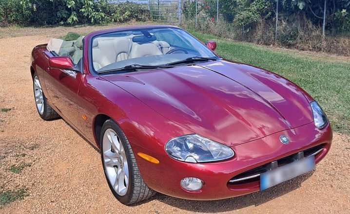 Jaguar XK
