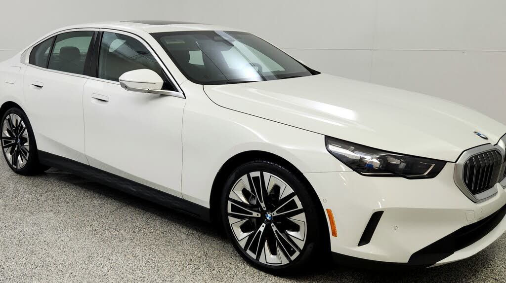 2024 BMW 5 Series
