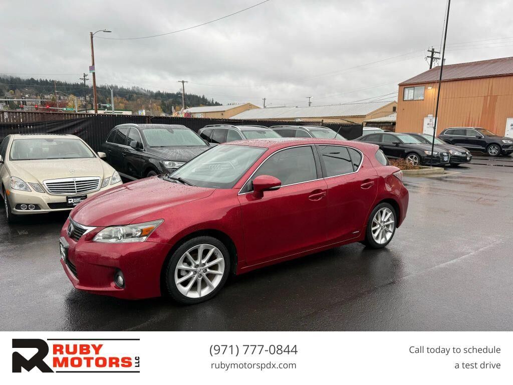 2011 LEXUS CT