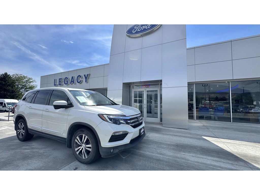 2017 HONDA Pilot