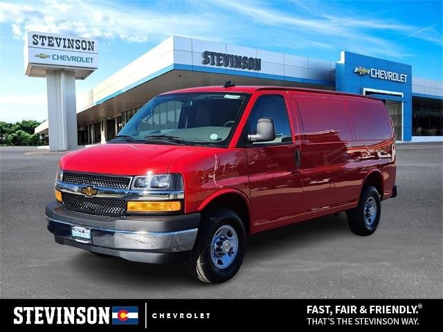 2025 CHEVROLET Express