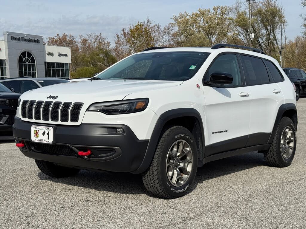 2022 JEEP Cherokee