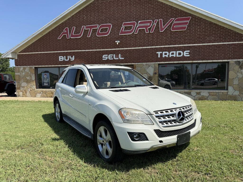 2010 MERCEDES-BENZ M-Class