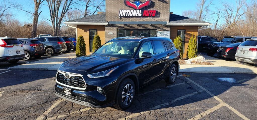 2021 TOYOTA Highlander