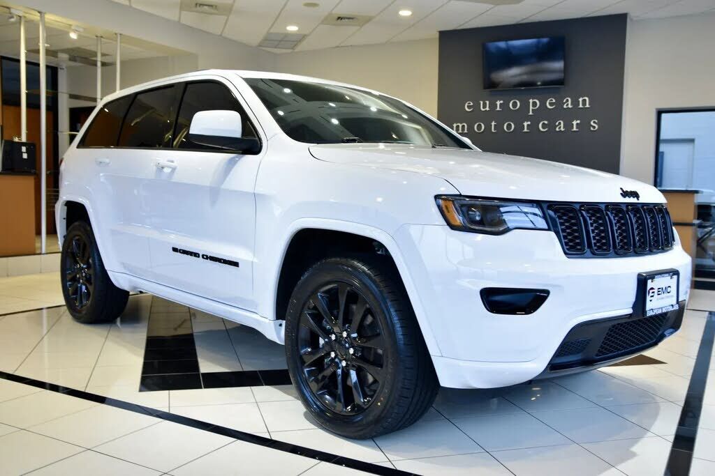 2022 JEEP Grand Cherokee