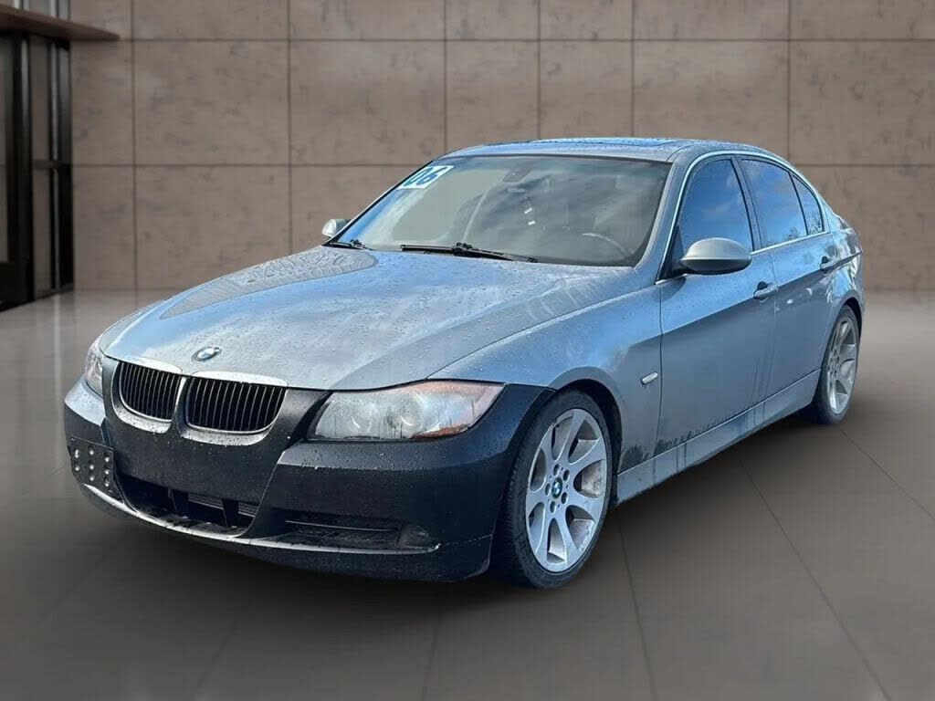 BMW 330i
