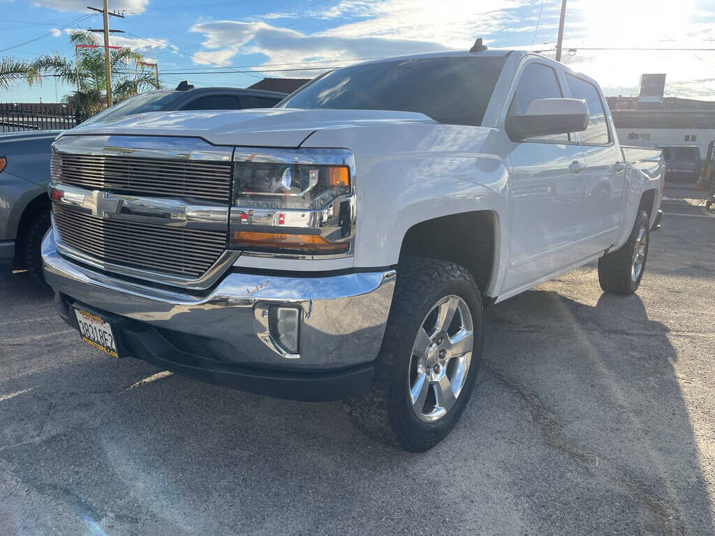 2017 CHEVROLET Silverado