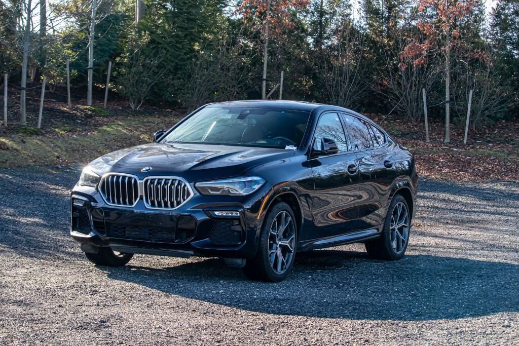 2021 BMW X6