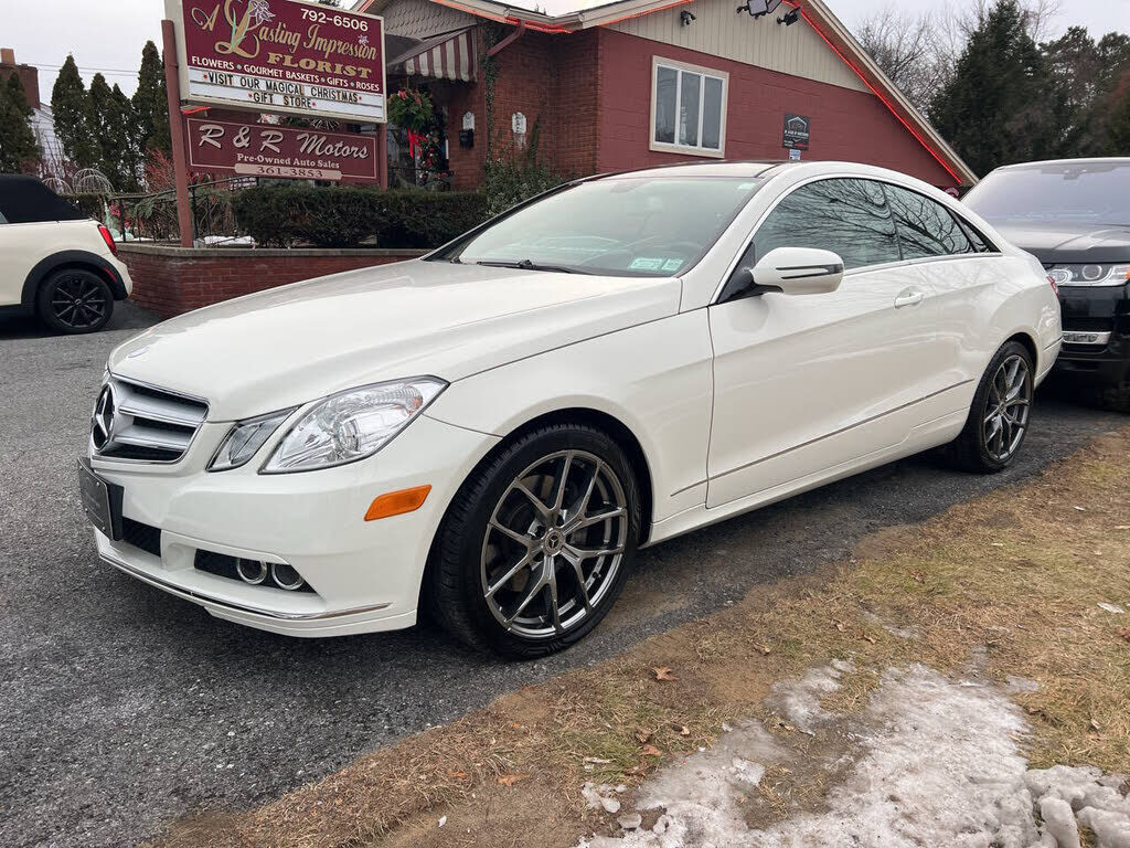 2010 MERCEDES-BENZ E-Class