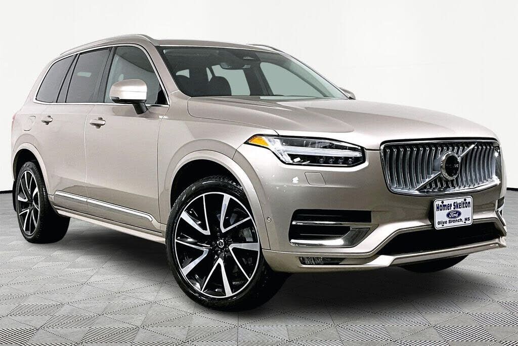 2024 VOLVO XC90