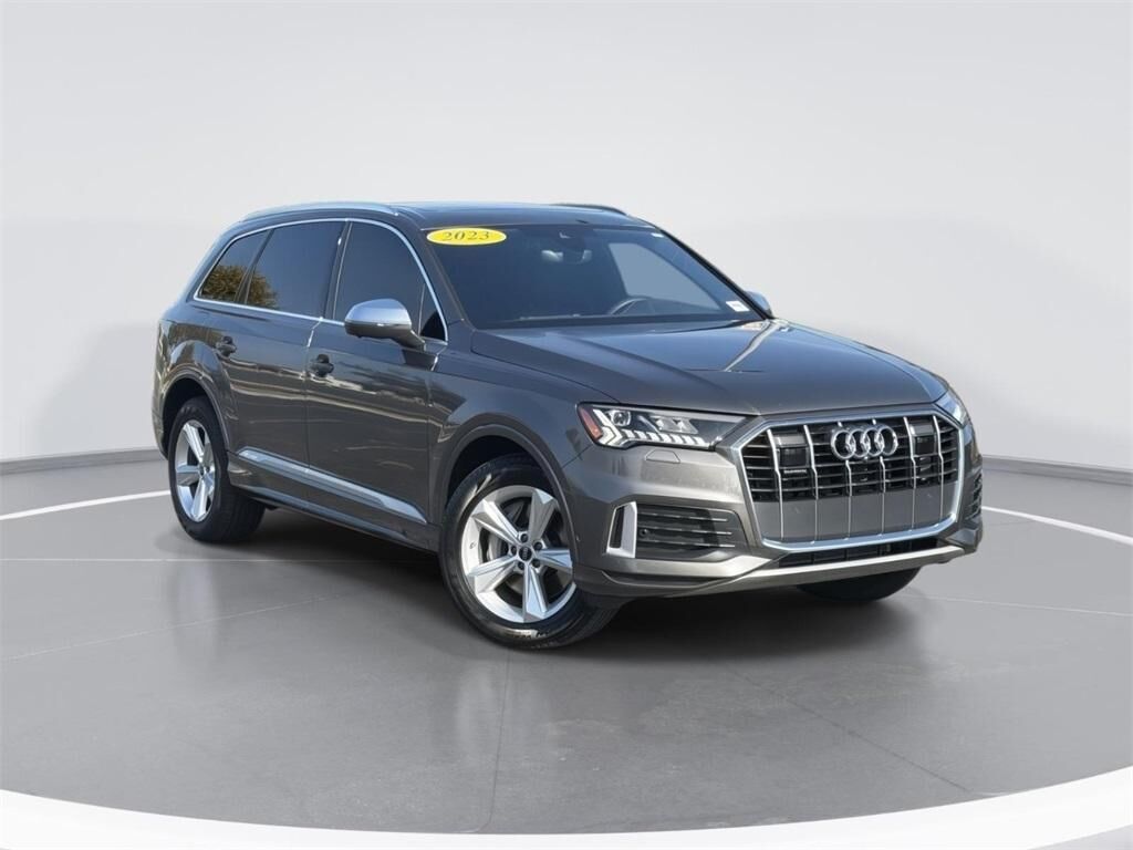 2023 AUDI Q7