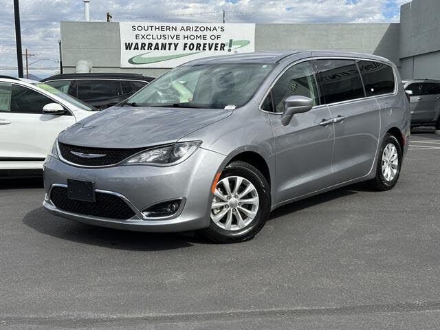 2019 CHRYSLER Pacifica