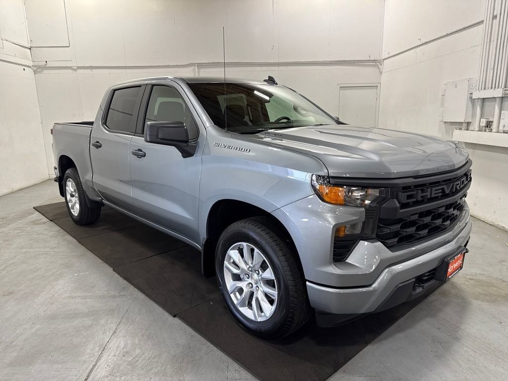 2026 CHEVROLET Silverado