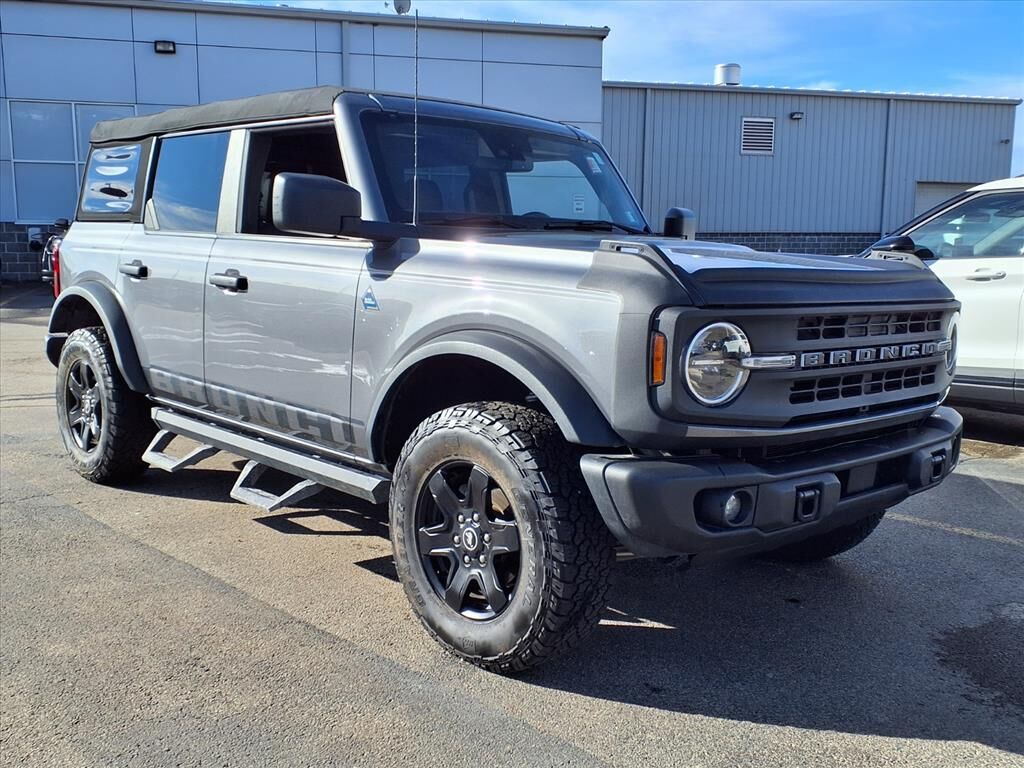 2023 FORD Bronco