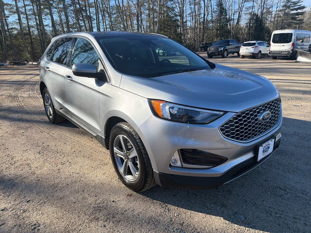 2024 FORD Edge